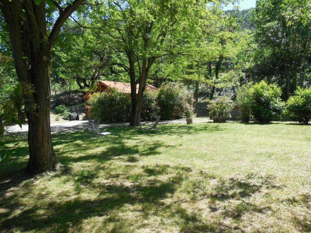 Le Chalet Bois De Celio Coux Екстериор снимка